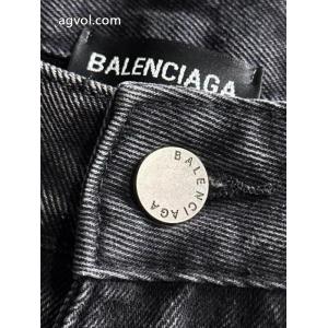 balenciaga 2026シーズンワイドジーンズストレートパンツ