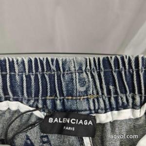 Balenciagaアルファベットロゴ弾幕満印タンニンジーンズ