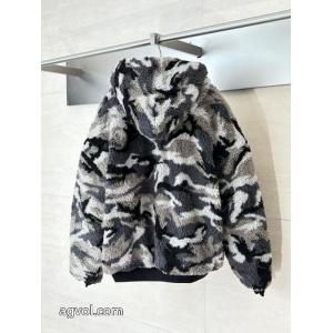 コピー ブランド 通販魅力的 お洒落な存在感  ポップbalenciagaコート