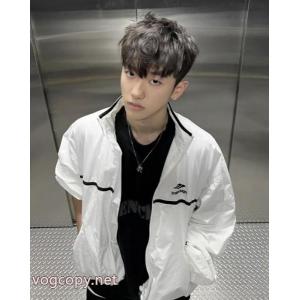 コピー ブランドBALENCIAGAコート今年流行 男女共用 日本未入荷