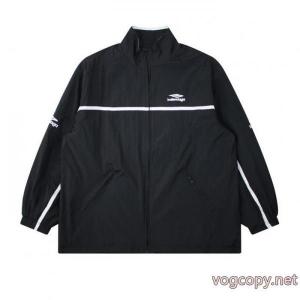 コピー ブランドBALENCIAGAコート今年流行 男女共用 日本未入荷