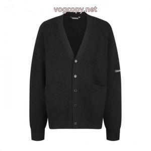 BALENCIAGAコート数量限定新作登場 ファション性の高い 万能着スーパー コピー 販売