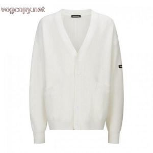 BALENCIAGAコート数量限定新作登場 ファション性の高い 万能着スーパー コピー 販売