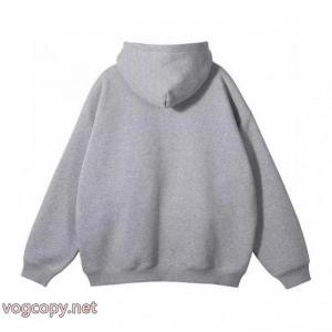 ブランド レプリカダウンジャケット新作表情変わる 奥ゆかしい 高級感のあるBALENCIAGA