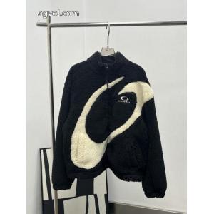 ポップ 超HOT新品商品 最安値間違いなしコピー ブランド 通販 安心コートbalenciaga