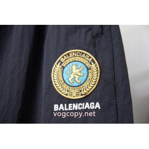 セットBALENCIAGA偽物 ブランド ショップ注目の一品 完売間近 今季爆発的な人気