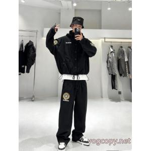 セットBALENCIAGA偽物 ブランド ショップ注目の一品 完売間近 今季爆発的な人気