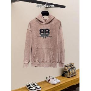 balenciaga雑誌掲載モデル!! 即発送可 秋冬の新作パーカーブランド レプリカ