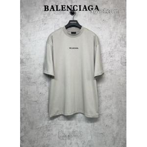 秋冬物先行発売  韓国人気 2026流行りコピー 商品 通販バレンシアガ半袖Tシャツ