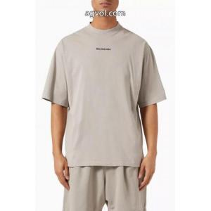 秋冬物先行発売  韓国人気 2026流行りコピー 商品 通販バレンシアガ半袖Tシャツ