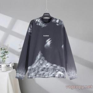 限定SALE 華やかな 2026年秋冬最旬トレンド長袖TシャツBALENCIAGA激安 通販 ブランド