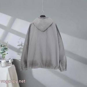 ブランド 通販主役級アイテム 注目の逸品 最安価格に挑戦中BALENCIAGAジャケット