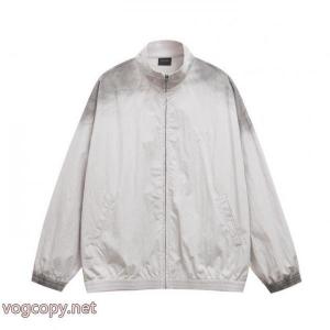 ブランド 品 スーパー コピー海外セレブ定番愛用  最新入荷260%新品 海外セレブ愛用BALENCIAGAコート