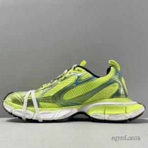 balenciaga    スニーカー国内完売 国内入手困難 秋冬コーデと相性がいいブランド 偽物 激安 通販.