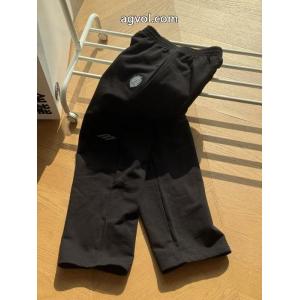 偽 ブランド 通販balenciaga限定セール正規品 冬らしく爽やかな印象 新作限定争奪戦    スラックス.