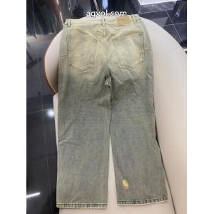 バレンシアガ売れた商品 着心地良く 秋冬に使えるおすすめトップス    ジーンズスーパー コピー ブランド 専門店.