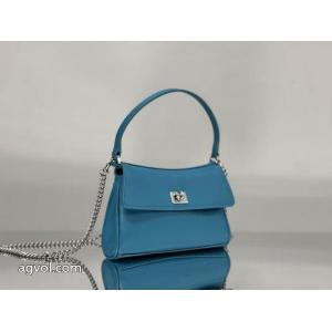 今季人気絶大 新作日本未入荷 260％本物保証激安 通販 専門店balenciaga    バッグ.