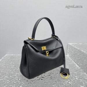 機能性抜群 こだわり 素敵     バッグbalenciaga通販 ブランド.