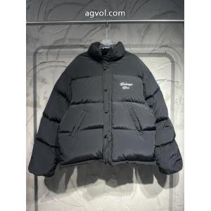 カラーリング素敵な 数量限定&最新作 かっこいいブランド 激安ダウンジャケットbalenciaga