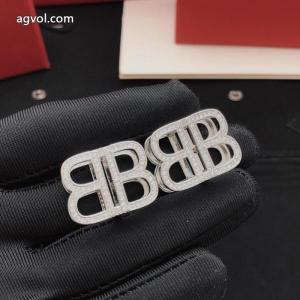 激安 通販 専門店    アクセサリーバレンシアガ数量限定新品 秋冬季人気定番 限定生産品.
