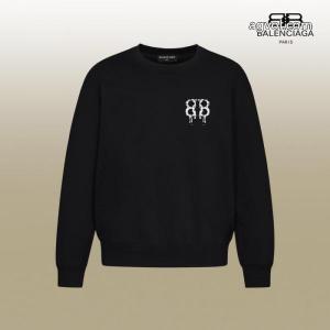 スーパー コピー どこで 買えるbalenciagaパーカー今季重宝する 国内発送☆2026新作早い者勝ち 大人気商品セール.
