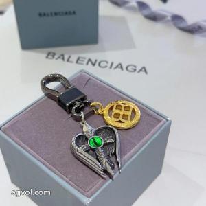 大特価2026 限定セール高品質 お洒落自在  偽 ブランド 販売    アクセサリーバレンシアガ.
