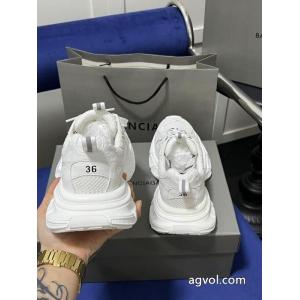 秋の主役アイテム 新作追加 HOT人気ブランド 品 スーパー コピーバレンシアガ    スニーカー.