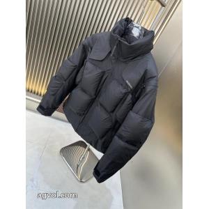     ダウンジャケット細身効果抜群！：只限用于女人的衣服 送料無料限定価格 世界で誰もが憧れるブランドブランド アクセサリー 激安バレンシアガ.