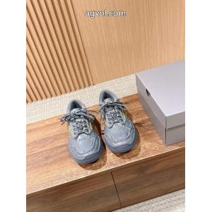 2026激安セール最高峰 大人気ブランド 季節感のある    スニーカーコピー 通販balenciaga.