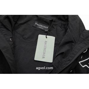 コートスーパー コピー ブランド 通販balenciagaオシャレだけど疲れない レア色入荷 個性派 .