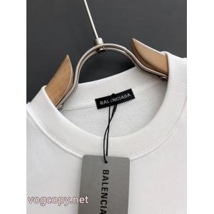 BALENCIAGAパーカーブランド コピー 品在庫処分SALE 速達便発送 26SS新作
