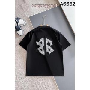 ブランド コピー 販売 BALENCIAGA半袖Tシャツ2026新作新品 大人気最新作 完売再入荷  