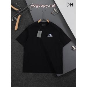 上品上質 高級素材 上品な印象バレンシアガブランド コピー 販売 半袖Tシャツ