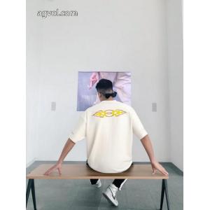 偽物 ブランド魅力的 履き心地抜群 お洒落で人気アイテムバレンシアガ半袖Tシャツ
