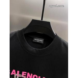 半袖Tブランド 偽物 激安 通販balenciaga新作限定 引き続き注目のスタイル トップスからチラ見える安心.
