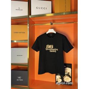  2026スーパーコピーbalenciaga目を惹く新作 使い勝手の良いトレンド 格安新品半袖Tシャツ