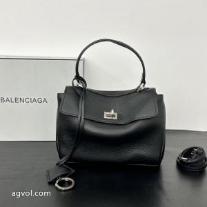 トレンド感満載 プレゼントに 海外販売開始balenciaga偽 ブランドバッグ..