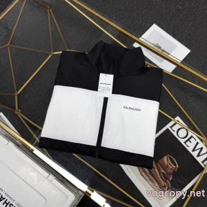 高級感溢る 今年流行 手元在庫限りコピー 品 販売BALENCIAGAジャケット