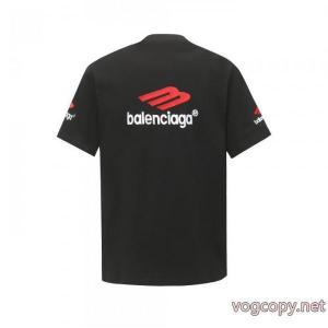 半袖TシャツBALENCIAGAコピー ブランド 販売大注目 大人気新作 カッコカワイイ