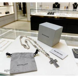 超人気モデル入荷 ブティックVIP価格 シック偽物 ブランド ショップbalenciagaネックレス