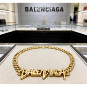 大容量 数量限定奇跡の入荷 2026大人気アイテム偽 ブランドネックレスbalenciaga