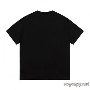 偽物 ブランド 激安BALENCIAGA使い勝手のよさが魅力 雑誌掲載 AW半袖Tシャツ