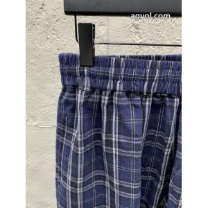     スラックスbalenciagaブランド 偽物 激安型崩れしにくい センス漂う 2026のトレンドアイテム.