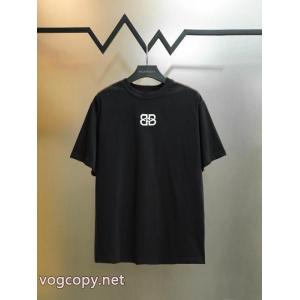 ブランド コピー バック最強の定番コーデ 最新2026 大好評半袖TシャツBALENCIAGA
