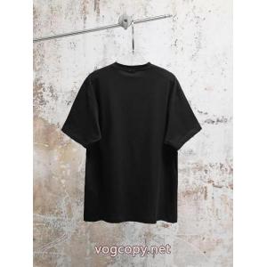 ブランド コピー 安心夏の最旬スタイルを楽しい 2026年度 格好良いBALENCIAGA半袖Tシャツ