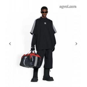 balenciagaブランド 通販 激安半袖Tシャツ素敵な夏の定番アイテム 季節感をプラス人気商品 精巧な逸品
