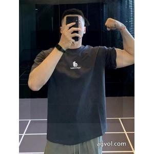 balenciaga定番人気 日本未上陸のブランド 人気急上昇半袖Tシャツブランド コピー