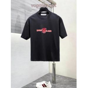 BALENCIAGA半袖Tシャツ高級感を演出する 耐久性に優れ 芸能人愛用激安 通販 ブランド