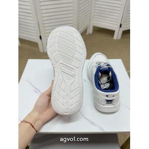 偽物 ブランド 販売スニーカーbalenciagaセレブ風  最新で男女兼用にもお勧め 優れた品質..
