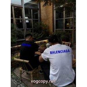 BALENCIAGA偽物 通販半袖Tシャツ2026限定 超レア 希少お得！ 日本未入荷
